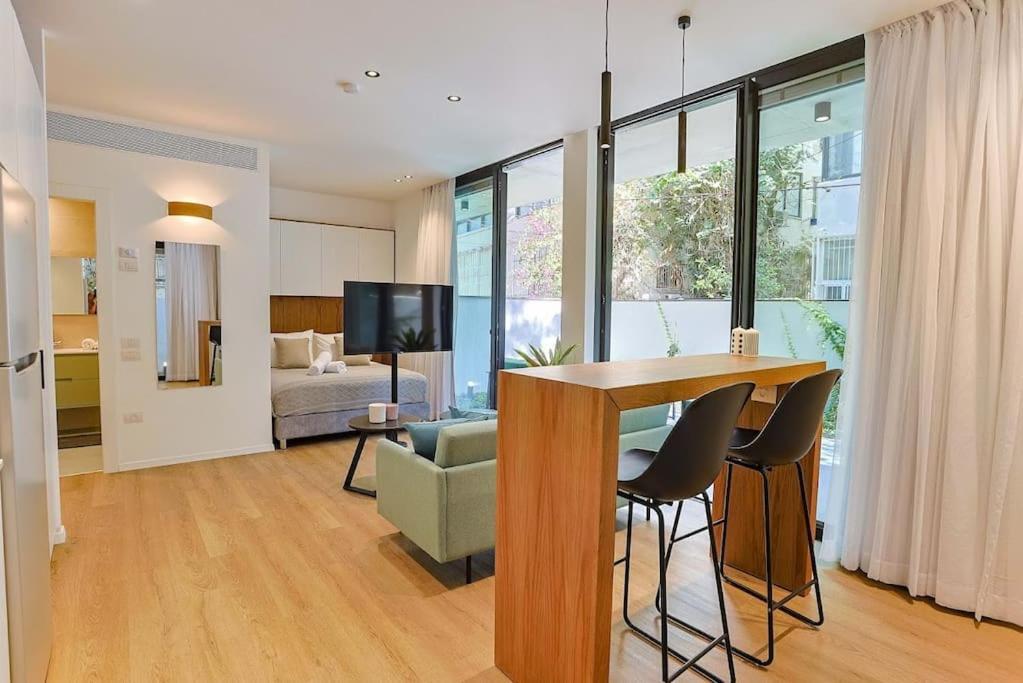 Luxury Garden 3 Tel Aviv